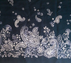 PaisleyBorderPrintVoile